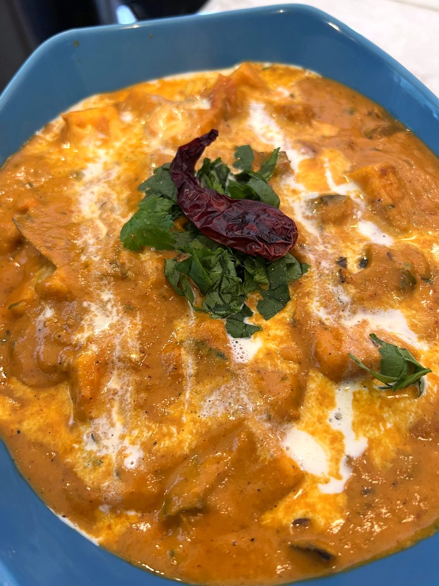 Rich Indian curry